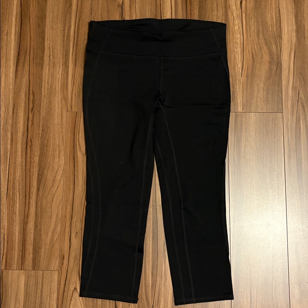 Gap Fit gfast Capri Leggings